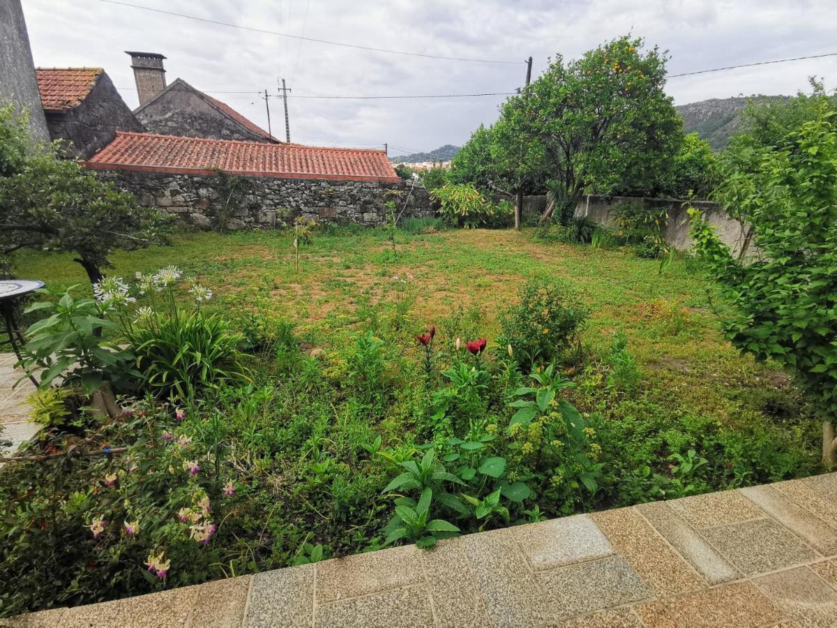 Casa Sao Pedro Belinho Only Pilgrims Bed & Breakfast ภายนอก รูปภาพ